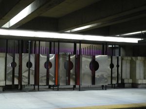 랑젤리에 역의 미술 작품