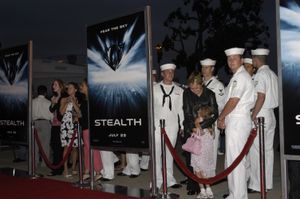 미 해군을 선전하는 영화 스텔스에서는 미군 전투기가 러시아 영공에 무단 침입하자, 러시아 공군이 이를 감지하고 요격기를 출동시킨 장면이 묘사되었다.