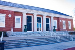 러프킨 연방 청사