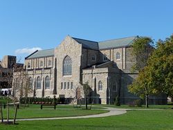 부르히스 컴퓨팅 센터