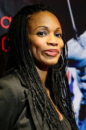 2012년 로라 플레셀