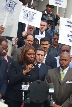 제임스, 2008년 뉴욕 시청에서 연설