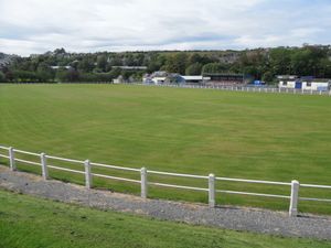 The Stadium, High Street, Rothesay Brandane AFC의 홈구장이자 지역 Highland Games 개최지