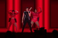 헤니가 텔아비브에서 열린 유로비전 송 콘테스트 2019에서 "She Got Me"라는 곡으로 스위스를 대표하고 있다.