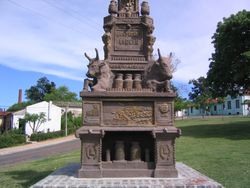 과거 프라이벤토스 육류 회사의 동상