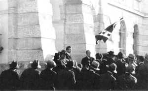 1934년 12월 9일 LHD 집회. 앞줄 오른쪽에는 알로이스 포크트, 왼쪽에는 카를 프라이헤르 폰 포겔상이 보인다.