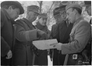 1939년 11월 29일 마이닐라의 외국 언론인들.