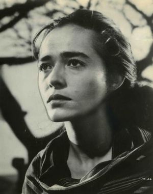 피나 펠리세르가 영화 촬영을 위해 찍은 사진. 그녀는 마카리오의 아내 역을 맡았다.