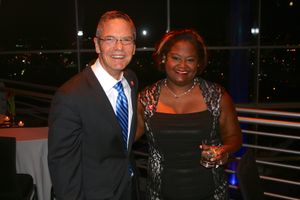 2014년 이퀄리티 미시간 연례 만찬에서 샤우어