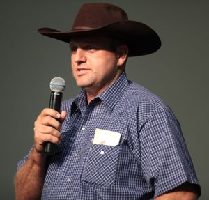 애먼 번디(Ammon Bundy), 클라이번 번디(Cliven Bundy)의 아들, 2014년 7월 애리조나주 메사(Mesa, Arizona)