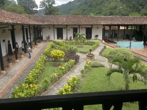 콜로니얼 라 빅토리아 농장