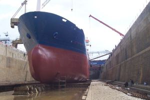 멘젤부르기바의 화학 탱커