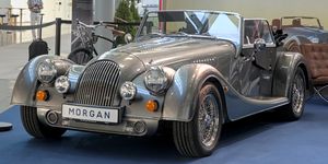 모건 플러스 포