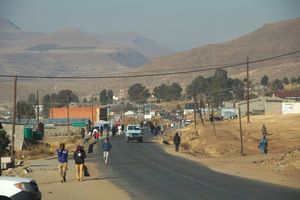 모코틀롱구 지역의 시장