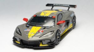 TrueScale Miniatures(MiniGT)의 1:64 스케일 콜벳 C8.R 모형