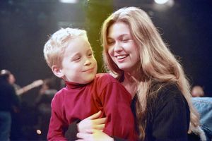 1992년 이스라엘 아루츠 하옐라딤 채널의 야네이