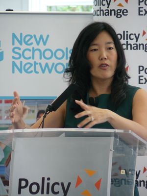 2012년 Policy Exchange에서 연설하는 리