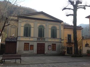 테아트로 아카데미코