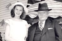 1947년 바버라 앤 스콧과 R.W. 키멀리