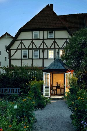 Rittergasse 11번지 건물 (앞: 바흐 하우스 정원)