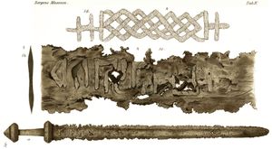 페테르센(1919)의 쇠뵈 검과 새겨진 비문의 그림