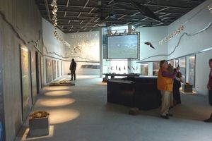 Snæfellsstofa}}는 바트나이외쿠틀 국립공원의 가장 최근에 지어진 방문자 센터이다.