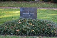 멜도르프에 있는 그의 무덤.