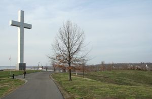 위클리프(Wickliffe) 합류 지점의 포트 제퍼슨 기념 십자가