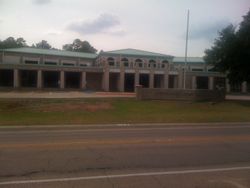 리즐빌에 위치한 버넌군 도서관