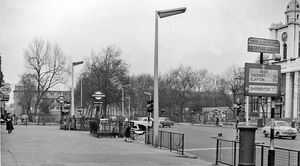 1962년 3월 25일 케임브리지 히스 로드.