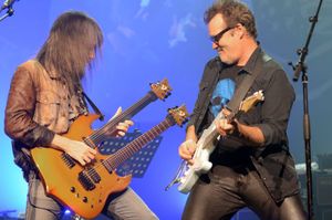 2017년의 범블풋과 악셀 바우어