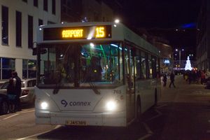 2012년 12월 세인트헬리어에서 운행 중인 MyBus Caetano Slimbus 차체를 장착한 데니스 다트