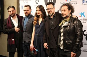 프리미어에 참석한 스태프 및 출연진