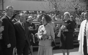 서독 국빈 방문 중인 파비올라 여왕 (뮌헨, 1971년)