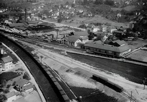 발터 미텔홀저의 항공 사진, 기차역 부분 (1925)