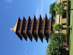 이중탑(Two Assemblies Pagoda)