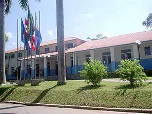 산타 카타리나 연방 대학교의 캄보리우 농업 학교 입구. 19세기 말 농업 기술 발전을 위한 노력이 시작되었다.