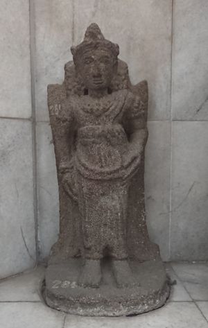 인도네시아 국립 박물관에 있는 베르쿠다라 혹은 비마 조각상