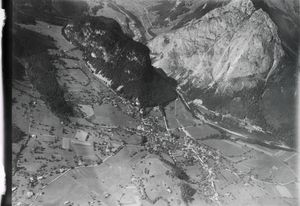 발터 미텔홀저의 고도 800m에서 촬영한 항공 사진(1919)