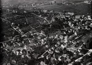 m}} 상공에서 바라본 항공 사진