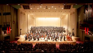 라이프치히 게반트하우스 관현악단, 빈 악우협회 합창단, 헤르베르트 블롬슈테트, NHK홀 2017