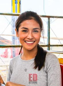 2016년 4월 GMAAC 스카이랜치 데이트에서의 로페스