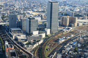 사사시마라이브역과 인접한 사사시마라이브 24구역 (2017년 9월)