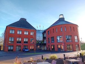 토체스터 포럼: 자치구 폐지 전까지 2015년부터 의회 본부