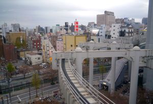 사카에초역 주변(2018년 4월)