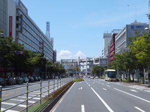 지바역 앞 대로 (2012년 8월)