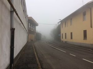 안개가 낀 날의 산 조르조 수 레냐노