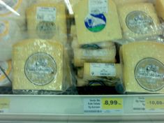 DOP 고유 브랜드 중 하나를 포함한 다양한 "상 조르즈"형 치즈 브랜드