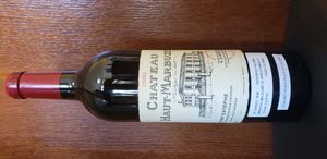 2000 빈티지 와인 병