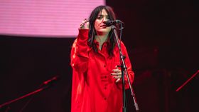 샤론 밴 이튼의 라이브 (2019년)